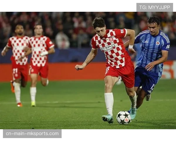 维特塞尔赫罗纳中场核心作用明显，经验丰富稳定军心